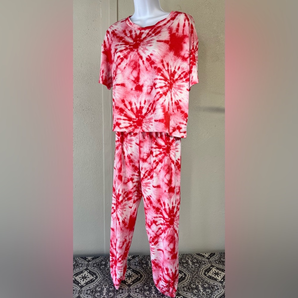 Sold…Tie Dyed Set by Montrez